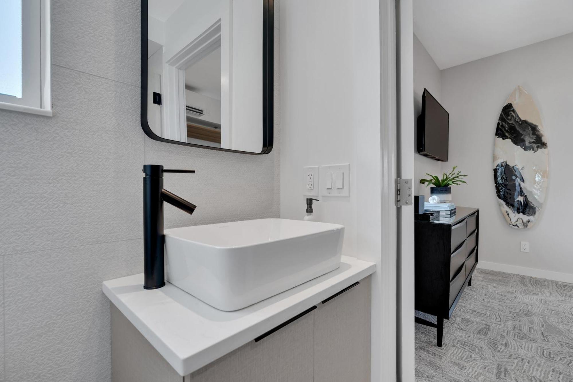 The St Laurent Guest Rooms Asbury Park Esterno foto